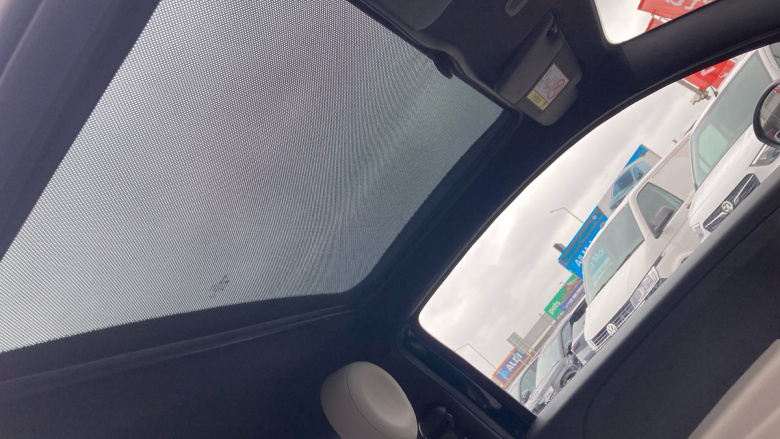 Fiat 500 1.0 Mild Hybrid Dolcevita [Part Leather] 3dr Petrol Hatchback